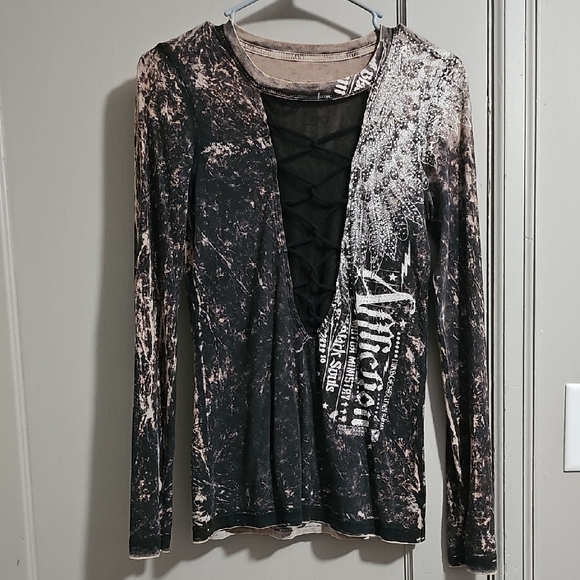 Affliction Tops - Affliction Black and Tan Graphic Tee